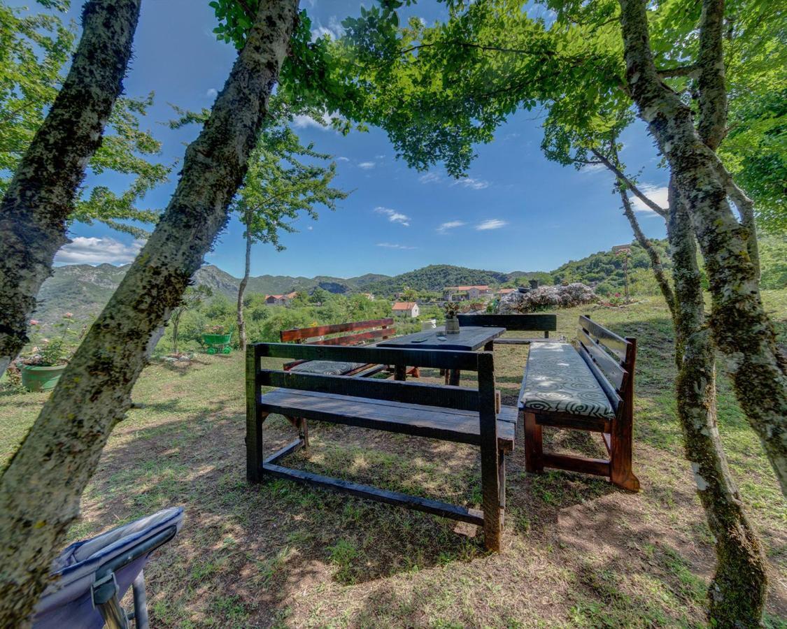 Holiday Home Pavle Rijeka Crnojevica Luaran gambar